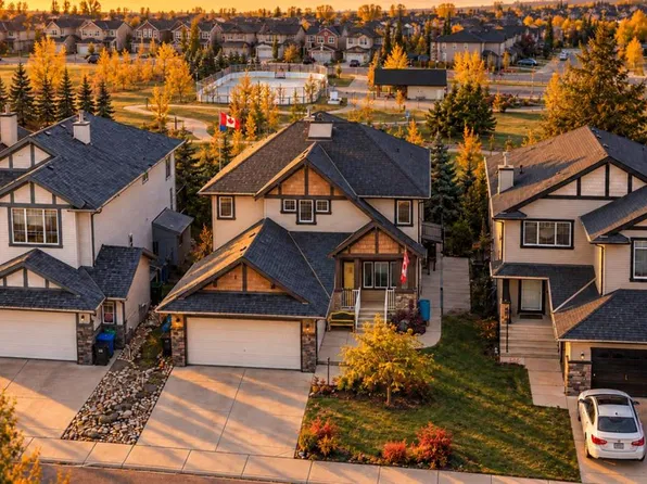 211 S Royal Birch Way NW, Calgary, AB T3G 5X9