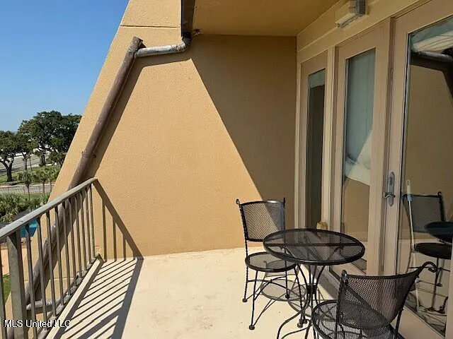 520 Beach Blvd #508 — Photo 9