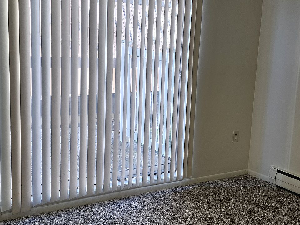 Brand new carpet in the bedrooms with patio access.