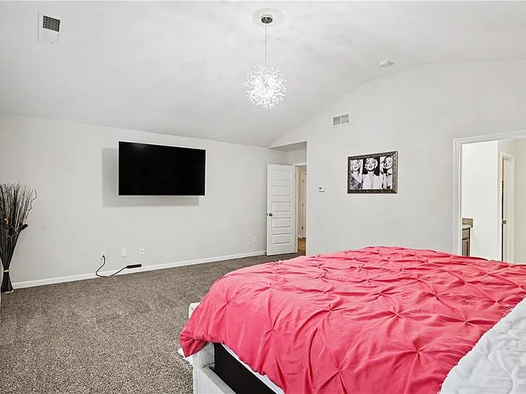 1241 England Ter — Photo 9