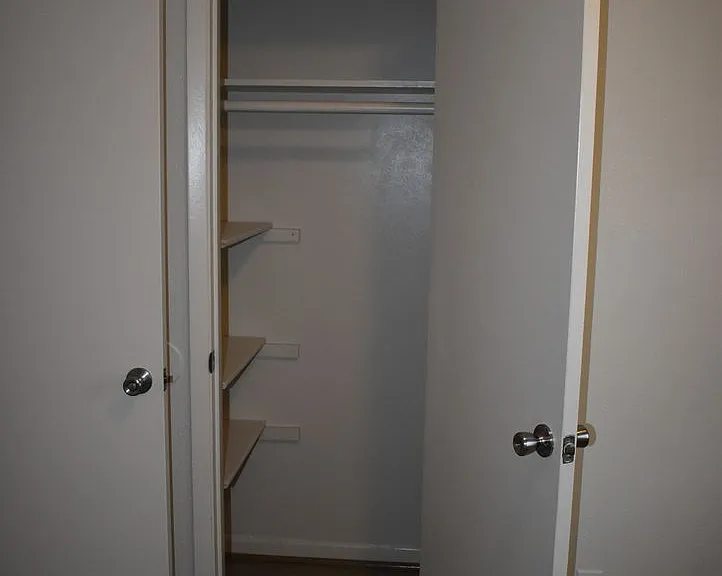 201 North Dr — Photo 11