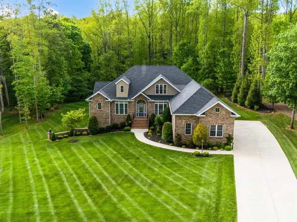 1119 Thomas Randolph Pl, Lynchburg, VA 24503