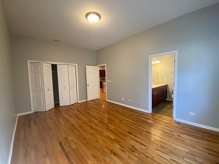 1522-1528 W Greenleaf Ave #2 — Photo 19