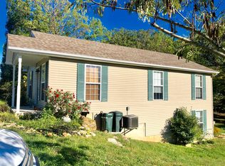 716 Broadway Ave, Leslie, MO 63056