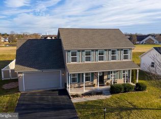 1290 Saddleback Rd, York, PA 17408