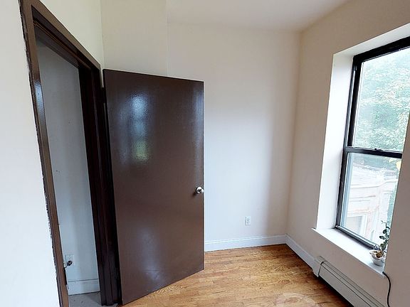 3rd image of 597 Saint Marks Ave APT 3