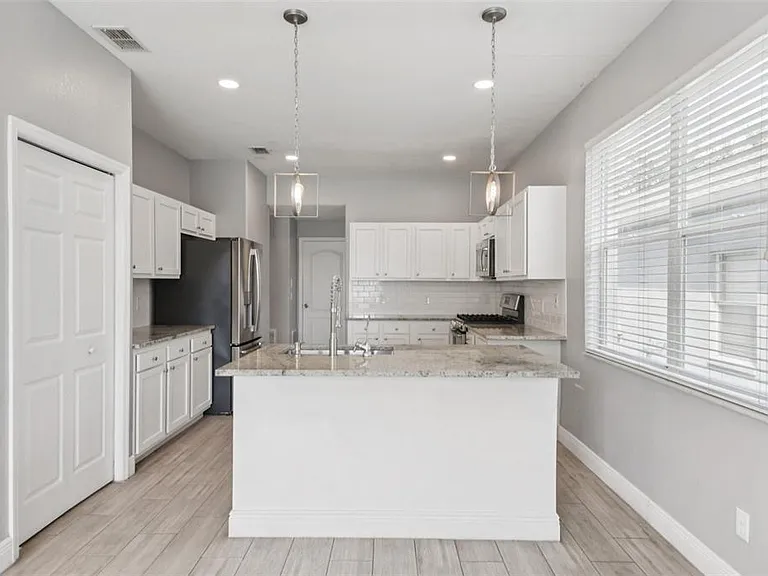 20721 Whitewood Way — Photo 23