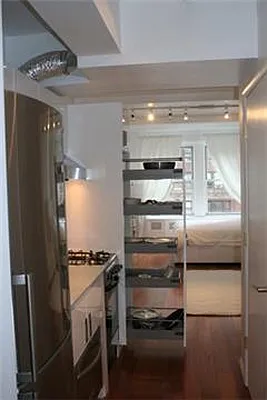 Rented by Evans Real Estate | media 30