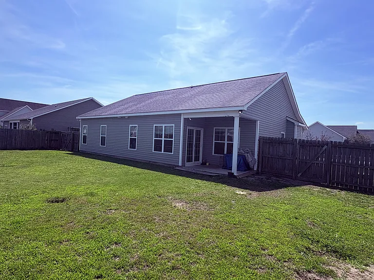 174 Moonstone Ct — Photo 40