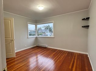 (Undisclosed Address), Saanich, BC V8Z 1G5