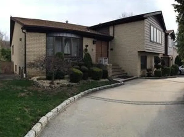 128 Fine Boulevard image 1 of 20