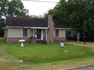 3235 Graves Ave, Groves, TX 77619