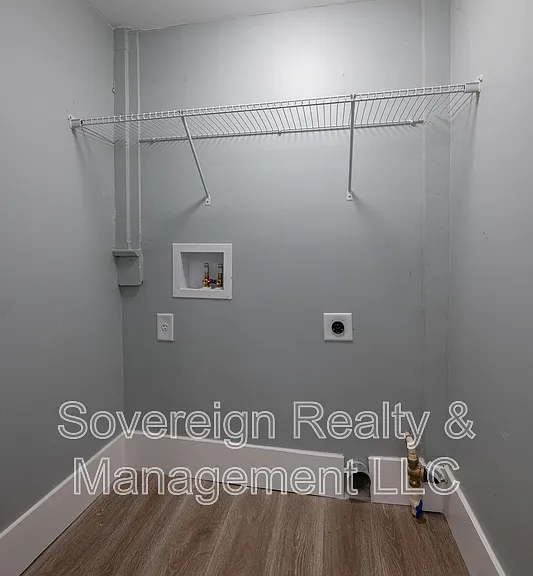 2227 Telhurst St SW — Photo 16