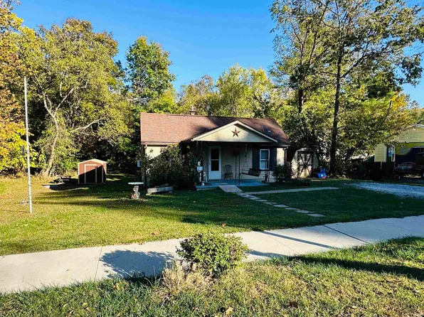 1829 S Maxwell St, Bloomington, IN 47401