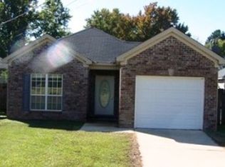 400 Hemlock St, Columbus, MS 39702