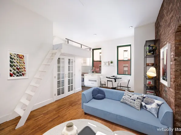 23 Waverly Place image 1 of 8