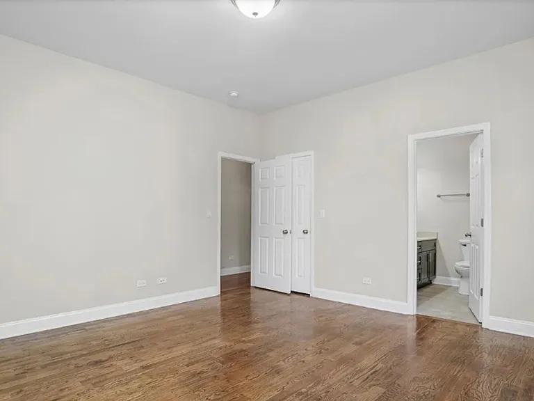4530 S Michigan Ave #3 — Photo 16