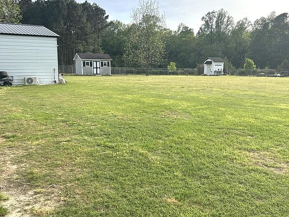 5th image of 10682 Christian Road