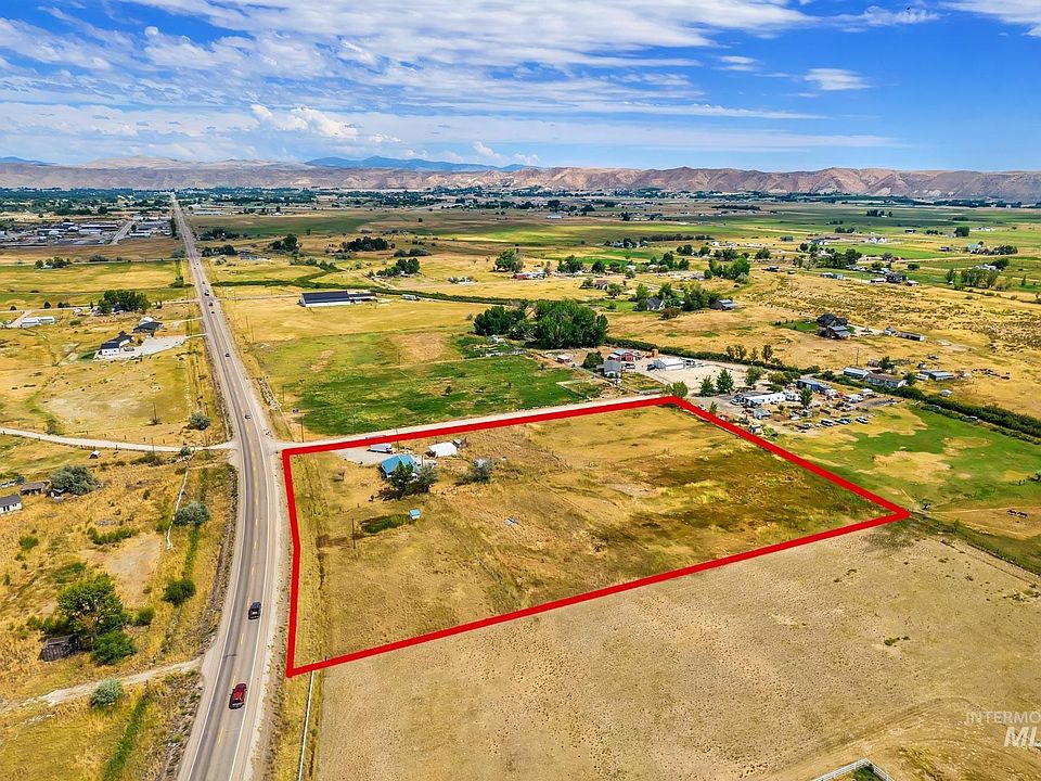 1st image of 3251 W Highway 52