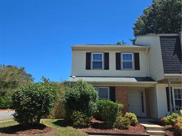916 Jay Are Ct, Virginia Beach, VA 23462