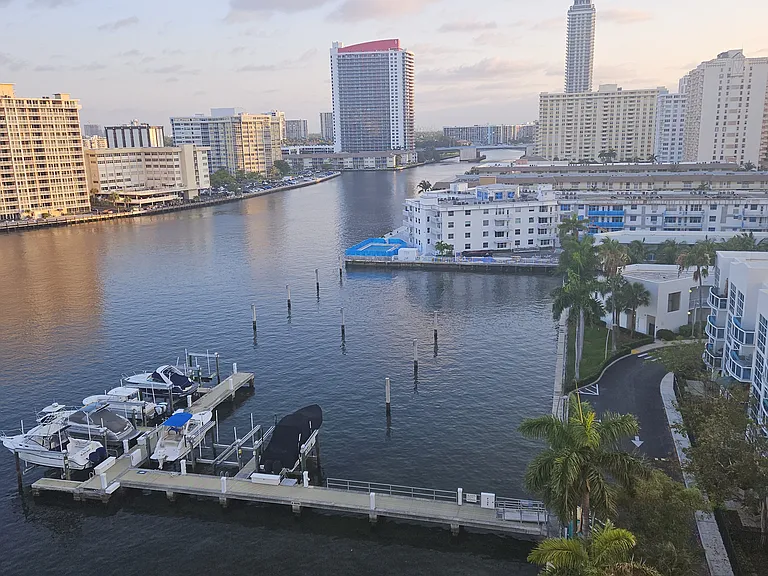 1965 S Ocean Dr #9 — Photo 69
