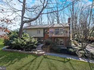 334 Edgewater Rd, Pasadena, MD 21122