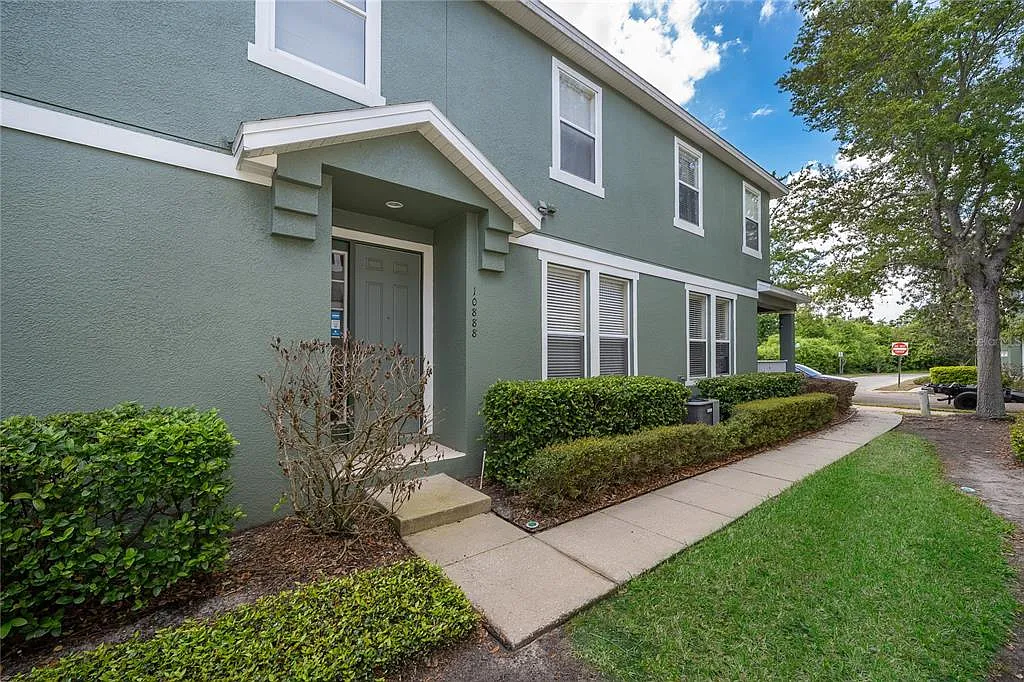 Building Photo - 10888 Eclipse Lily Way #62A