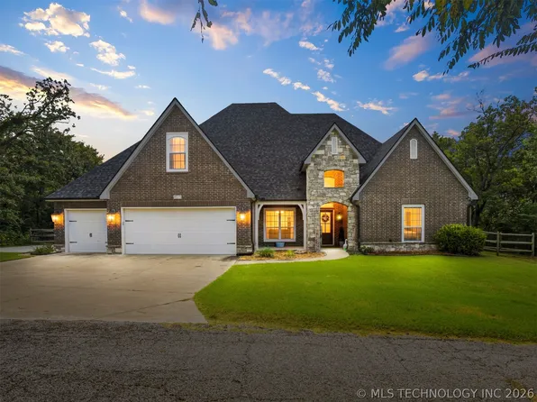 4515 W 93rd St, Tulsa, OK 74132