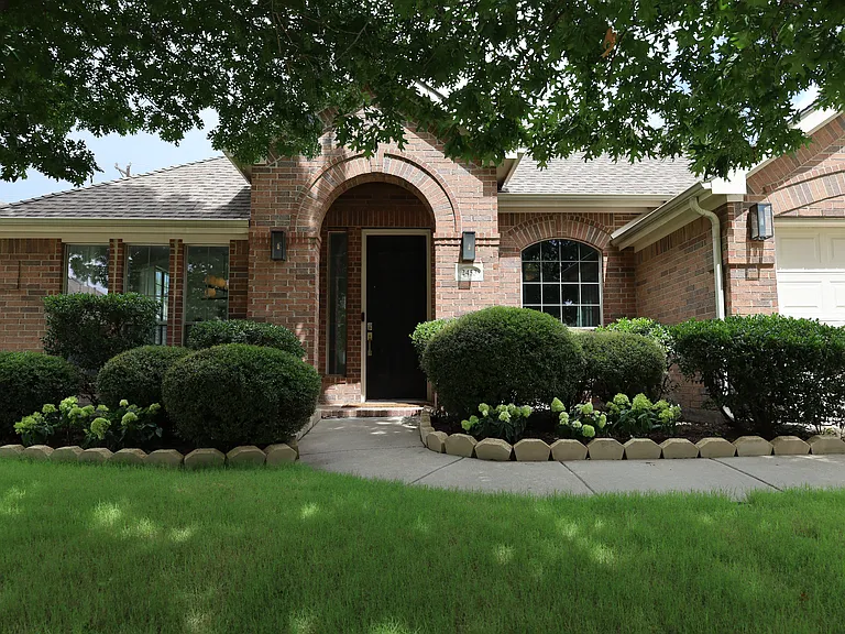2453 Marble Canyon Dr — Photo 15