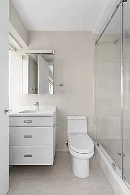 Rented by Compass | media 10