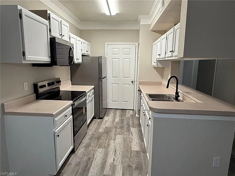 11521 Villa Grand #922 — Photo 4