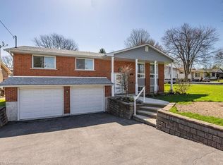 29 McIntosh Ave, Hamilton, ON