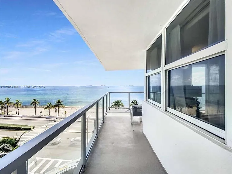 209 N Fort Lauderdale Beach Blvd #5B — Photo 17