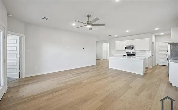 406 Dorothy Dr — Photo 5