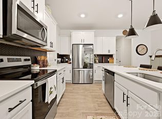 2018 Crooked Oak Ln, York, SC 29745