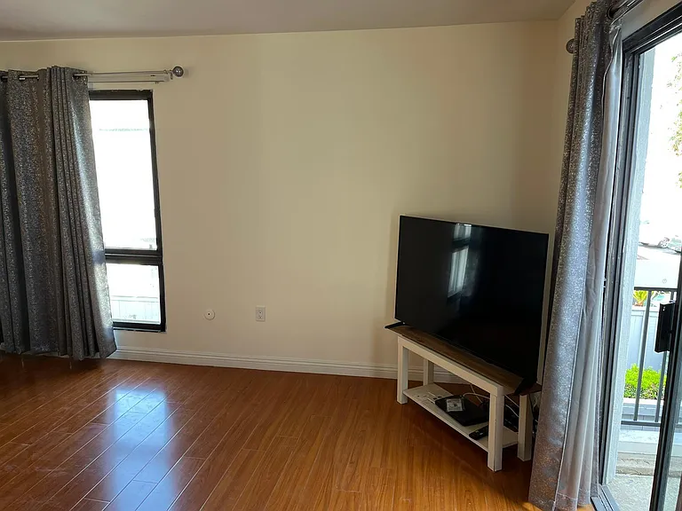 602 Lassen Ln #198 — Photo 24