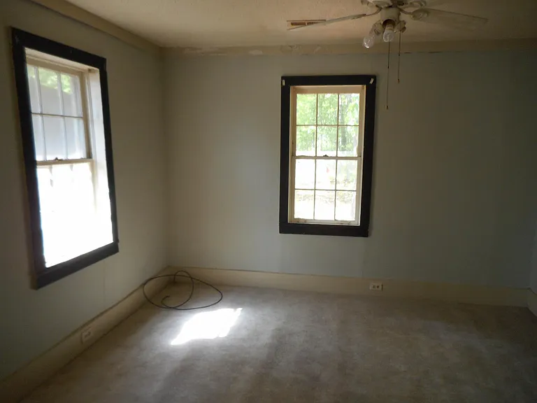 5565 Thistledown Dr — Photo 6