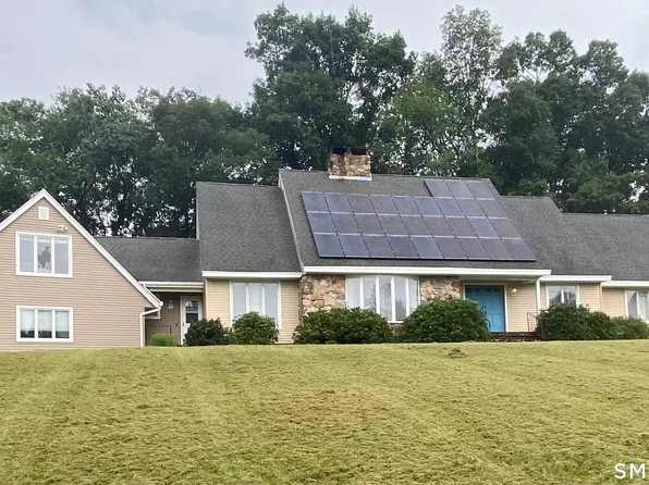 26 Egypt Road, Ellington, CT 06029