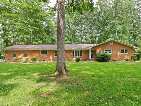 406 Dogwood Dr, Manchester, TN 37355