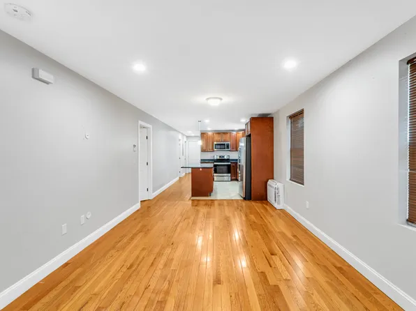 65 Marietta St #2, Providence, RI 02904