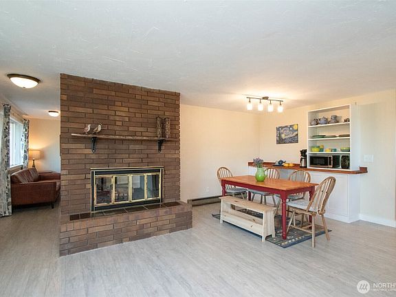 5th image of 806 S E Street