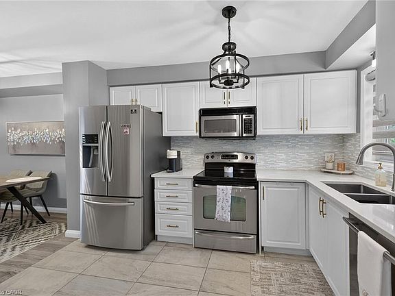 5th image of 1328 Upper Sherman Ave #17
