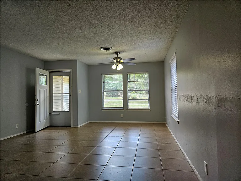806 Ranch Rd #A — Photo 4