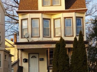 30 Laurel Ave, Irvington, NJ 07111