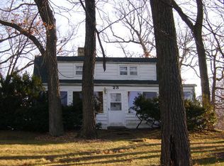 23 Cedar Point Dr, Williams Bay, WI 53191
