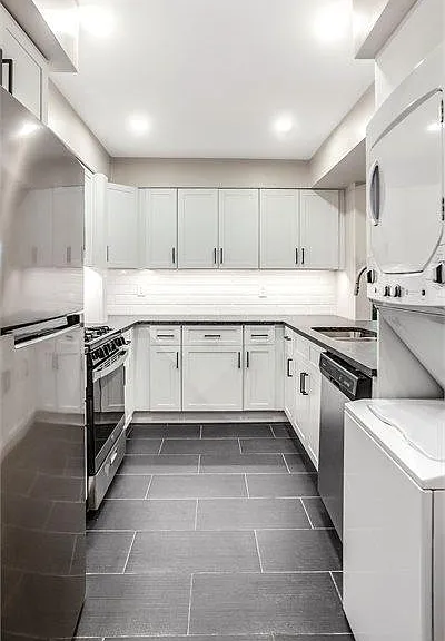 10 Forest Dr — Photo 8