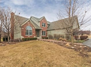 2113 Timberline Trl, Woodstock, IL 60098