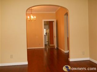 4704 Floyd St, Houston, TX 77007