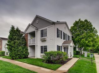 1415 McClure Rd #1415, Aurora, IL 60505