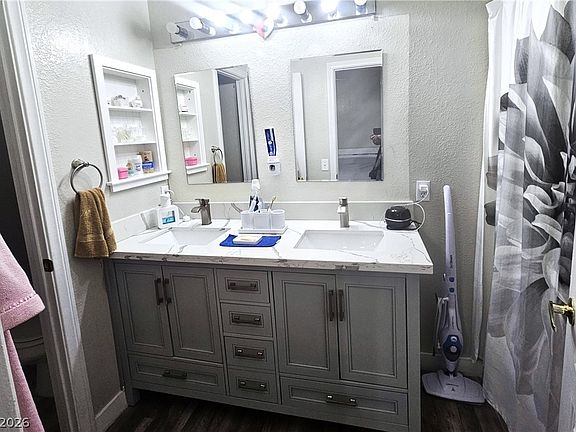 4th image of 5231 Olive Dale Ct